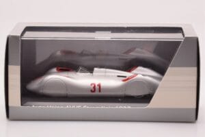Auto Union Stromlinie #31 AVUS 1937 Silber Minichamps 1:43 5030900503 Metall – Bild 4 von 4