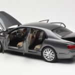 Bentley Flying Spur W12 Granite Grau Kyosho 1:18 - image 5 of 8