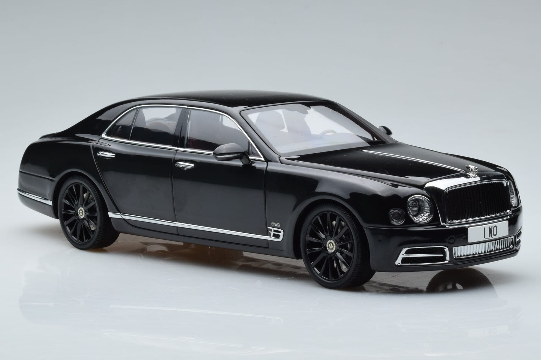 Bentley Mulsanne W.O. Edition By Mulliner Schwarz Almost Real 1:18 830508 Metall – Bild 6 von 11