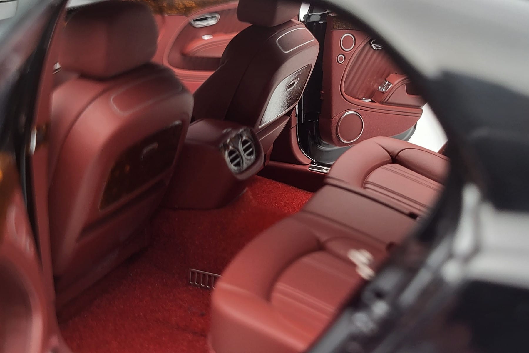 Bentley Mulsanne W.O. Edition By Mulliner Schwarz Almost Real 1:18 830508 Metall – Bild 9 von 11