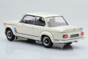 BMW 2002 Turbo Weiss Kyosho 1:18 08544W Metall – Bild 7 von 8