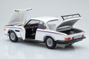 BMW 3.0 CSL E9 Weiss Dealer Edition Minichamps 1:18 80435A5D020 Metall – Bild 4 von 7