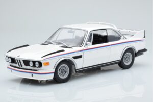 BMW 3.0 CSL E9 Weiss Dealer Edition Minichamps 1:18