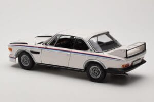 BMW 3.0 CSL E9 Weiss Heritage Edition Minichamps 1:18 80432411550 Metall – Bild 7 von 8