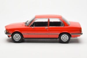 BMW 318 E21 Rot KK-Scale 1:18 KKDC180041 Metall – Bild 3 von 6