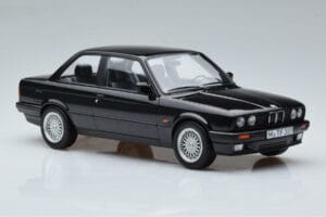 BMW 325i E30 Schwarz Norev 1:18 183203 Metall – Bild 4 von 6