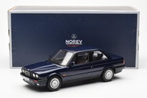 BMW 325i E30 Blau Metallic Norev 1:18 183201 Metall – Bild 6 von 6