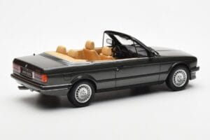 BMW 325i E30 Cabriolet Achat Grün Otto 1:18 OT572 Resin – Bild 2 von 6