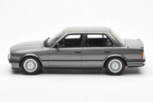 BMW 325i E30 Limousine Dolphin Grau Otto 1:18 OT819 Resin – Bild 3 von 6