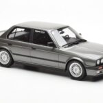 BMW 325i E30 Limousine Dolphin Grau Otto 1:18 - image 4 of 6