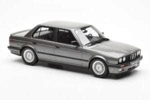 BMW 325i E30 Limousine Dolphin Grau Otto 1:18 OT819 Resin – Bild 4 von 6