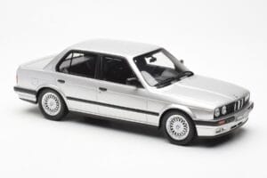 BMW 325i E30 Silber Otto 1:18 OT912 Resin – Bild 4 von 6