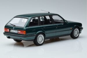 BMW 325i E30 Touring Grün Metallic Norev 1:18 183219 Metall – Bild 2 von 6