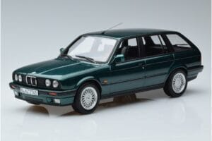 BMW 325i E30 Touring Grün Metallic Norev 1:18 183219 Metall