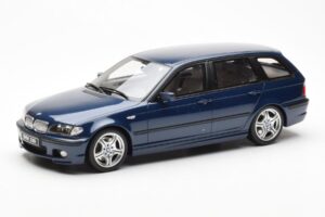 BMW 330i E46 Touring Blau Otto 1:18