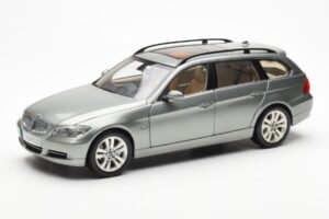 BMW 330i E91 Touring Grau Metallic Kyosho 1:18