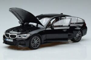 BMW 330i G20 Schwarz Metallic Norev 1:18 183277 Metall – Bild 2 von 7