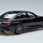 BMW 330i G20 Schwarz Metallic Norev 1:18 183277 Metall - image 3 of 7