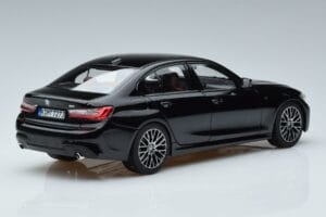 BMW 330i G20 Schwarz Metallic Norev 1:18 183277 Metall – Bild 3 von 7