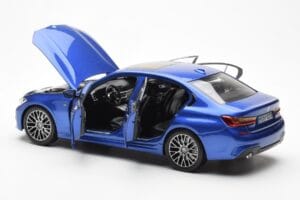 BMW 330i G20 Portimao Blau Metallic Norev 1:18 80432450999 Metall – Bild 5 von 8