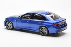 BMW 330i G20 Portimao Blau Metallic Norev 1:18 80432450999 Metall – Bild 7 von 8