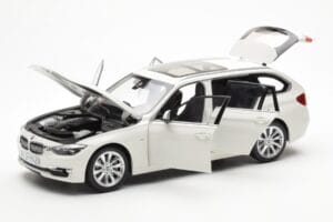 BMW 335i F31 Touring Alpine Weiss Paragon 1:18 80432244242 Metall – Bild 2 von 8