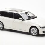 BMW 335i F31 Touring Alpine Weiss Paragon 1:18 - image 6 of 8