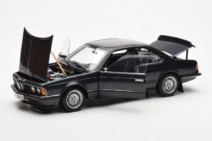 BMW 635 CSi E24 Diamant Schwarz Metallic AUTOart 1:18 70521 Metall – Bild 2 von 8