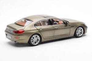 BMW 650i F06 Gran Coupe Frozen Bronze Metallic Paragon 1:18 80432218742 Metall – Bild 3 von 8
