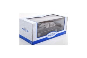 BMW 750i E32 Schwarz MCG 1:18 MCG18162 Metall – Bild 3 von 3