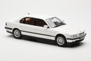 BMW 750iL E38 Asia Exclusive Weiss Otto 1:18 OT836 Resin – Bild 4 von 6