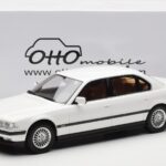 BMW 750iL E38 Asia Exclusive Weiss Otto 1:18 - image 6 of 6