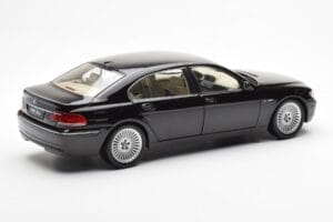 BMW 760Li E66 Schwarz Kyosho 1:18 08572BK Metall – Bild 3 von 9