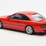 BMW 850 CSi E31 Rot Otto 1:18 - image 5 of 6