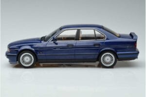 BMW Alpina B10 4.6 E34 Blau MCG 1:18 MCG18230 Metall – Bild 3 von 6