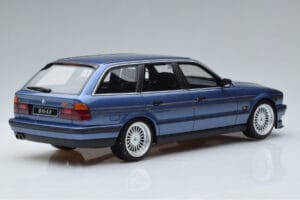 BMW Alpina B10 E34 4.0 Touring Blau Otto 1:18 OT944 Resin – Bild 2 von 6