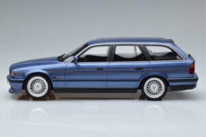 BMW Alpina B10 E34 4.0 Touring Blau Otto 1:18 OT944 Resin – Bild 3 von 6