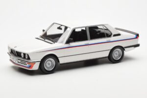 BMW M535i E12 Weiss Norev 1:18
