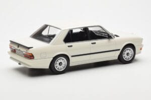 BMW M535i E28 Weiss Norev 1:18 183260 Metall – Bild 2 von 6