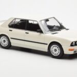 BMW M535i E28 Weiss Norev 1:18 - image 4 of 6