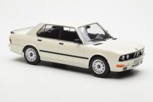 BMW M535i E28 Weiss Norev 1:18 183260 Metall – Bild 4 von 6