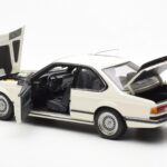 BMW M635 CSi E24 Weiss Dealer Edition AUTOart 1:18 - image 5 of 8