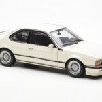 BMW M635 CSi E24 Weiss Dealer Edition AUTOart 1:18 - image 6 of 8