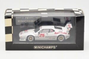 BMW M1 IMSA #25 Red Lobster Cowart / Miller LA Times Grand Prix Winner 1981 Minichamps 1:43 430812525 Metall – Bild 4 von 4