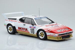 BMW M1 Motul #10 B. Darniche / A. Mahe Rally Tour de Corse 1982 IXO 1:18 18RMC114 Metall – Bild 4 von 6