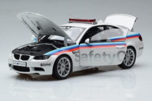 BMW M3 E92 MotoGP Safety Car 2008 Kyosho 1:18 08736GP Metall – Bild 2 von 7