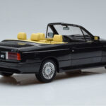 BMW M3 E30 Cabriolet Schwarz Otto 1:18 - image 2 of 6