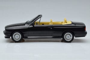 BMW M3 E30 Cabriolet Schwarz Otto 1:18 OT1012 Resin – Bild 3 von 6