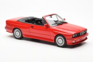 BMW M3 E30 Cabriolet Rot Otto 1:18 OT077 Resin – Bild 4 von 6