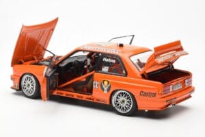 BMW M3 E30 #19 A. Hahne Jägermeister DTM 1992 AUTOart 1:18 89248 Metall – Bild 5 von 8